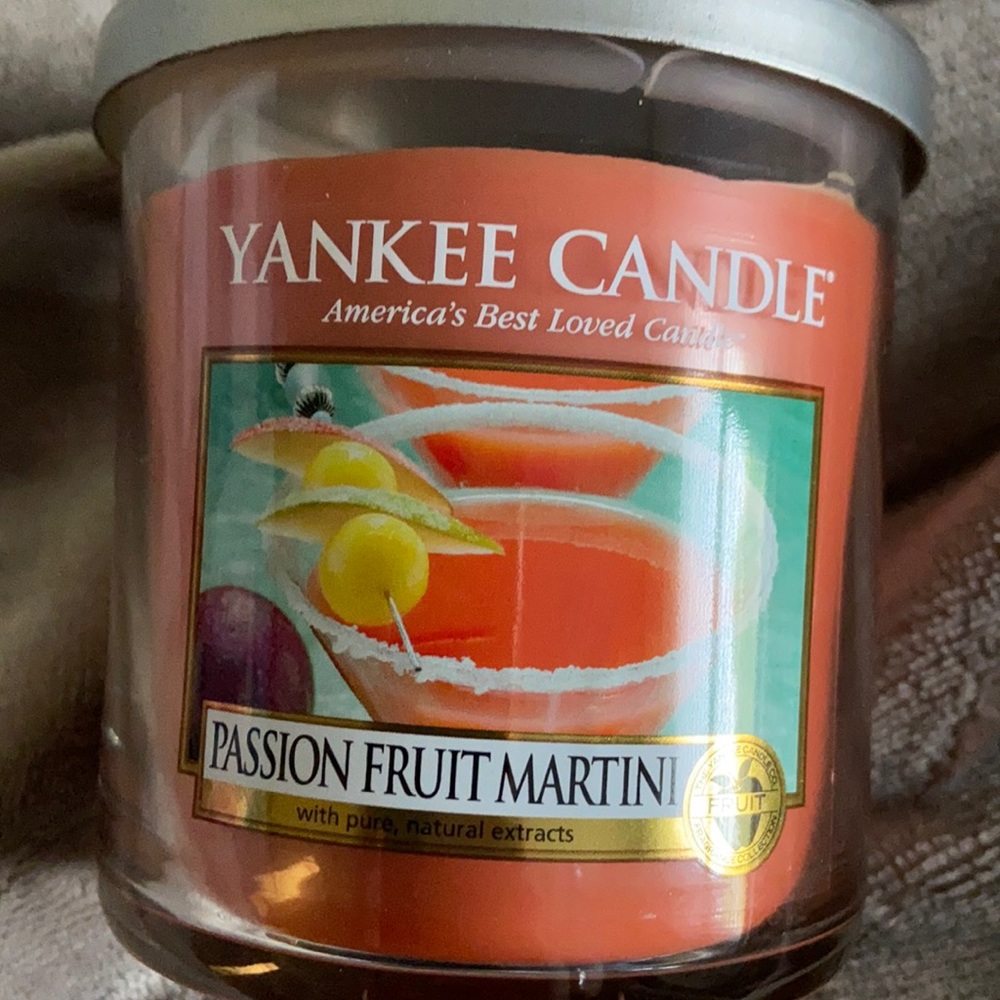Candle - Passion Fruit Martini